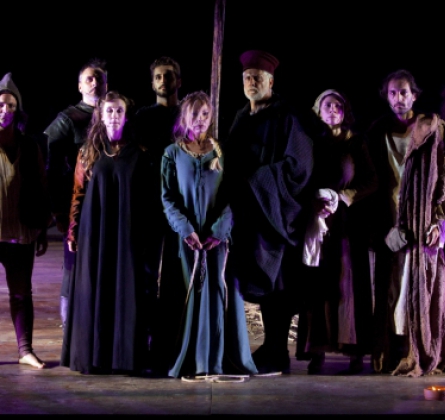 СУД НАД ВЕДЬМОЙ