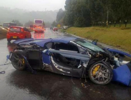 Видео: в Колумбии столкнулись суперкары McLaren, Mercedes и Porsche