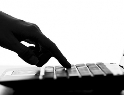 Глава ВЦИОМ усомнился в репрезентативности интернет-опросов