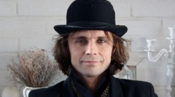 СКОРПИ-ОН | Моноспектакль Дмитрия Бозина