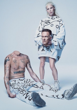 DIE ANTWOORD