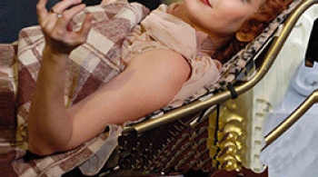 Красотка и семья | Театр им. А. Миронова