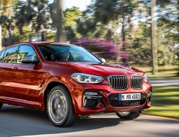 BMW назвала российские цены на X4 нового поколения