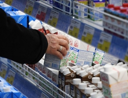 Опрос показал, как россияне относятся к идее о маркировке продуктов