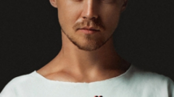 Артем Пивоваров