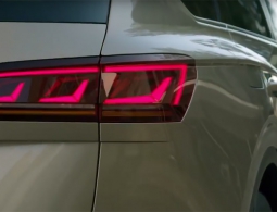Новый Volkswagen Touareg показали на видео