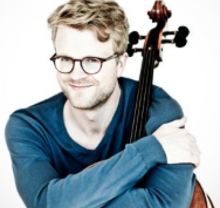 ЮЛИАН ШТЕКЕЛЬ (ВИОЛОНЧЕЛЬ)