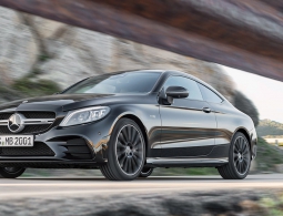 Mercedes-Benz обновил купе и кабриолет C-Class
