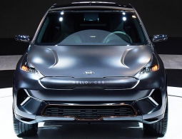 Kia представила электрический кроссовер с запасом хода 400 км