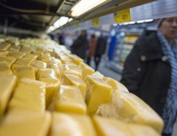 Путин поручил ужесточить наказание за нарушения техрегламентов к продуктам