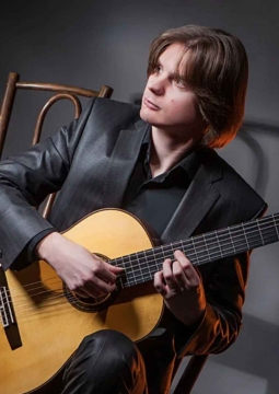 Антон Баранов