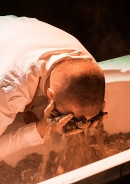 За закрытыми дверями | Театр Кто