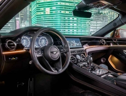Названы лучшие автомобильные интерьеры 2019 года