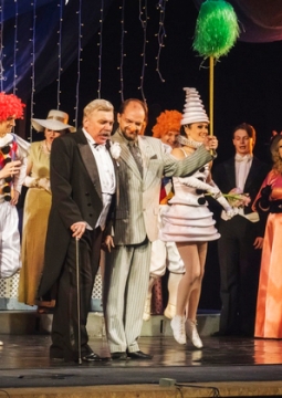 Весь мир - театр! | Ивановский областной музыкальный театр