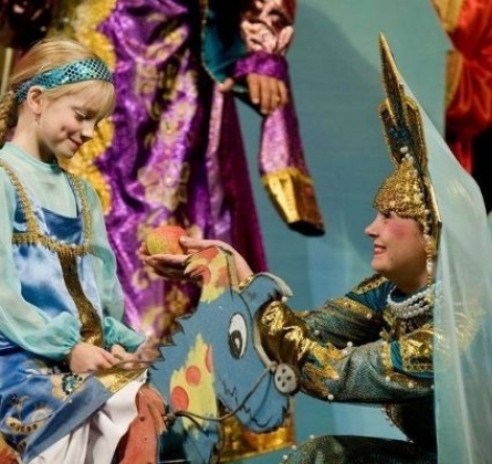 Сказка о мертвой царевне и семи богатырях | ХТЮЗ и ХТК