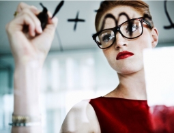 Здоровый баланс: как построить карьеру и не сгореть на работе