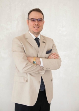 Тамаш Каса | Как закрывать 9 сделок из 10