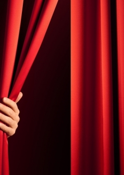 Любовь на лестничной клетке | Драматический театр им А.С.Пушкина