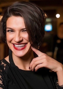 Анастасия Сатарова