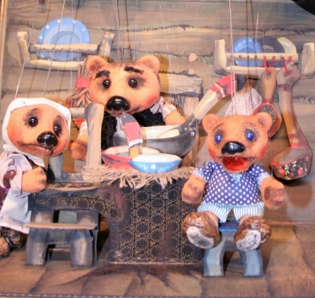 Три медведя | Краснодарский краевой театр кукол