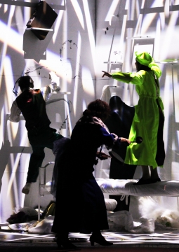 Превращение | Драматический театр на Литейном