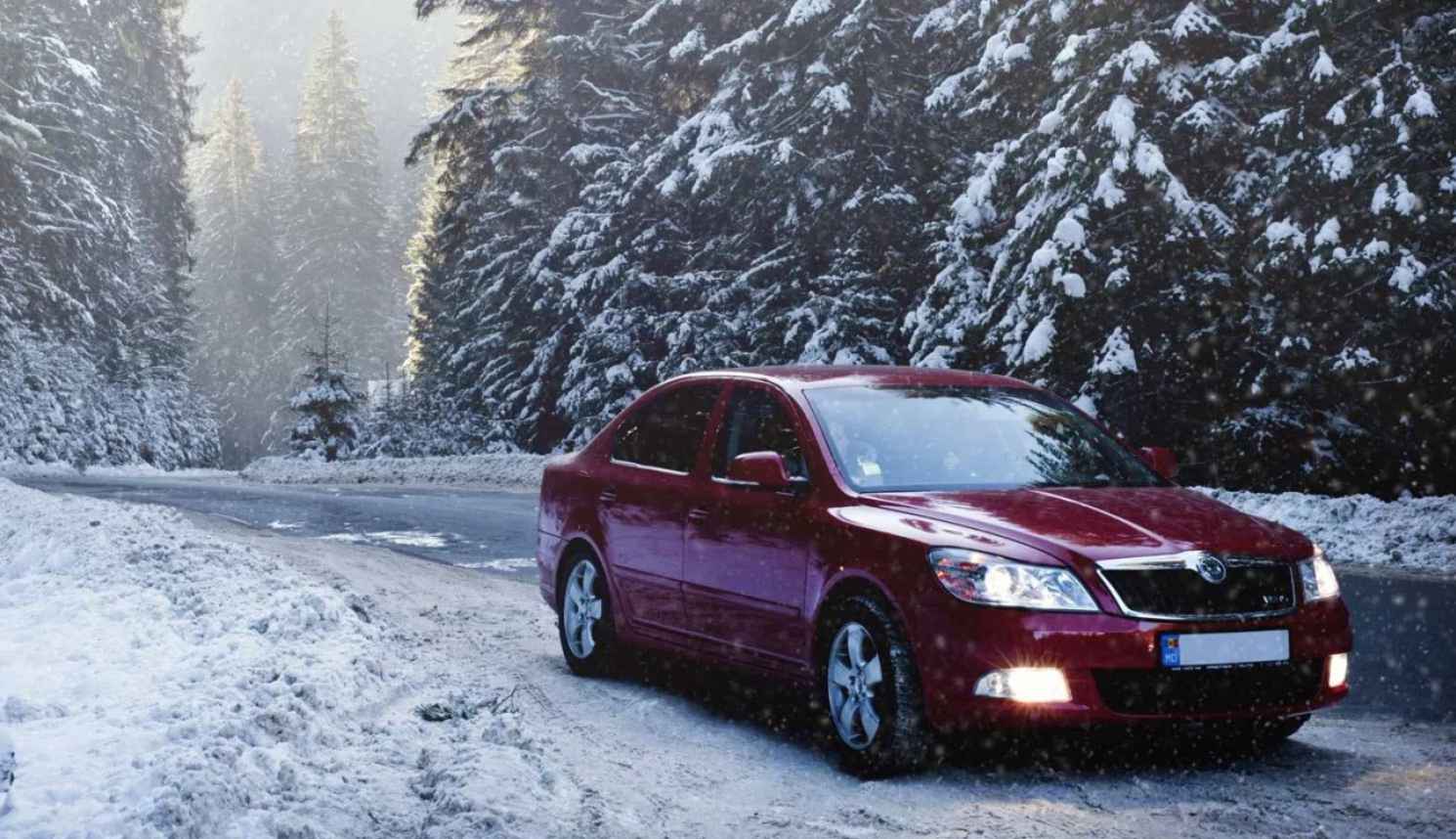 Автомобили не будут замерзать: создан материал, отталкивающий лед
