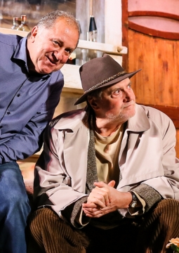 ВСЁ КАК У ЛЮДЕЙ...