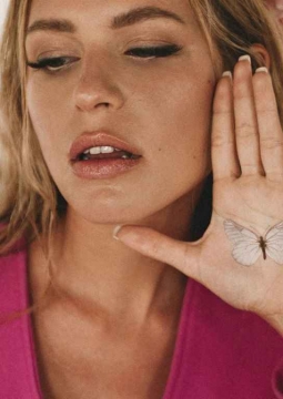 Рита Дакота