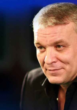 Александр Дюмин