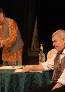 Свои люди - сочтёмся | Первый театр