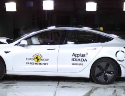 В краш-тестах разбили Tesla и еще 5 новинок автопрома