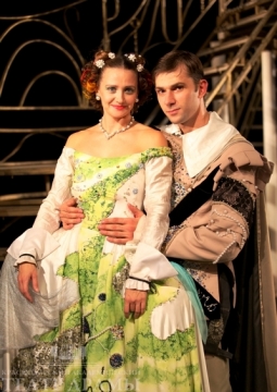 Хитроумная влюбленная | Театр драмы им. Горького