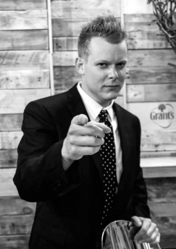 Харрисон Янг