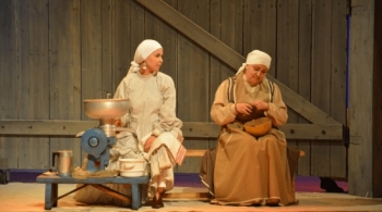 Долгое-долгое детство | Национальный молодежный театр им. М.Карима