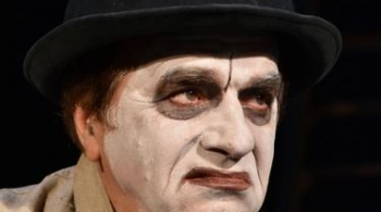 Дракон | Крымский русский драмтеатр им. М. Горького