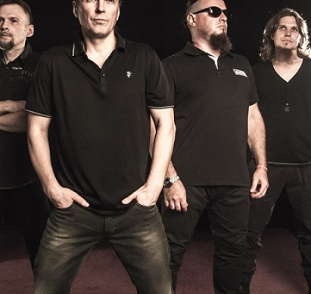 Чёрный обелиск