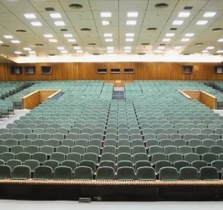 Козге Моннар