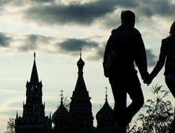 Боюсь осуждения: как люди с ВИЧ пытаются занять место в обществе