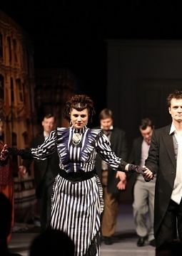 Доходное место | Владоблдрамтеатр