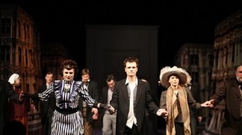 Доходное место | Владоблдрамтеатр