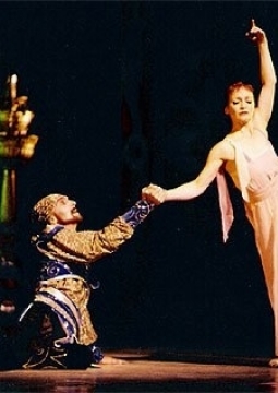 Бахчисарайский фонтан | Омский музыкальный театр