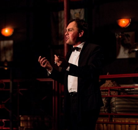 Кольцо и роза