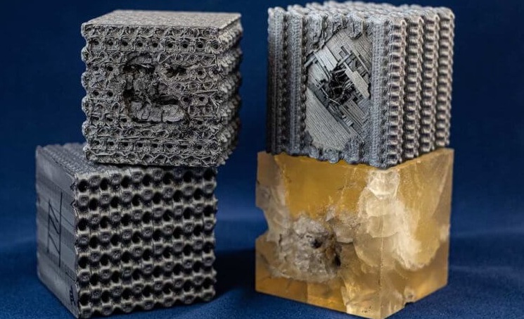 Ученые напечатали на 3D-принтере пуленепробиваемый материал