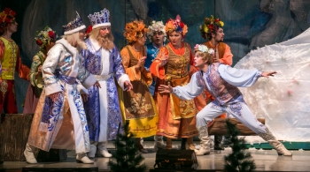 Двенадцать месяцев