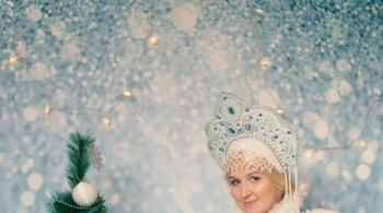 Как зверушки елочку наряжали