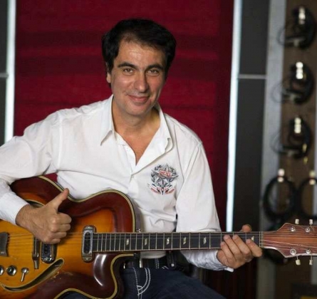 Виктор Чайка