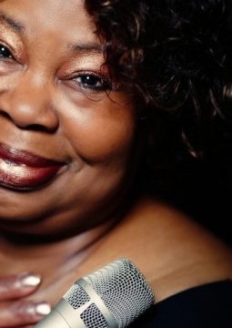 Дебора Браун