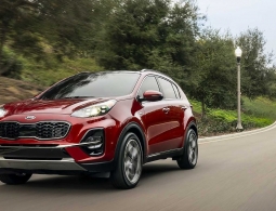 Kia представила обновленный Sportage