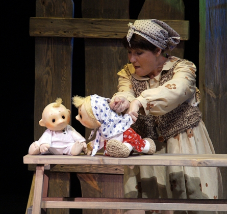 Гуси-Лебеди | Театр кукол им. Вольховского