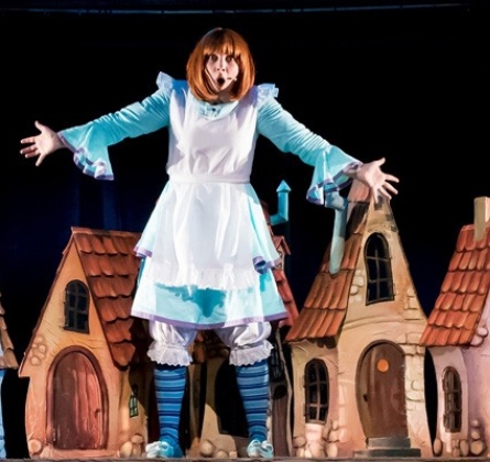 Приключения Алисы в Стране чудес | Театр кукол им. Вольховского